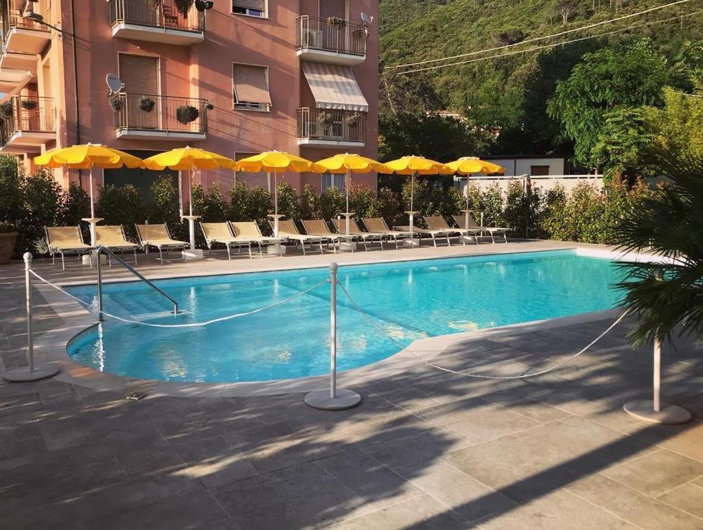 Hotel Riviera Deiva Marina Εξωτερικό φωτογραφία